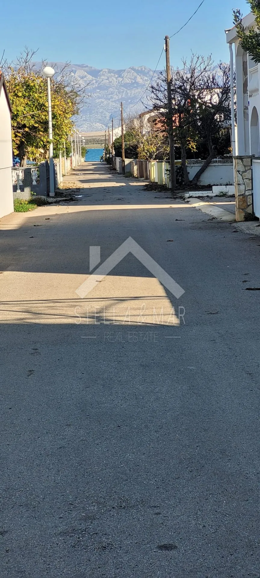 kuća sa 5 apartmana - vir - slika 15