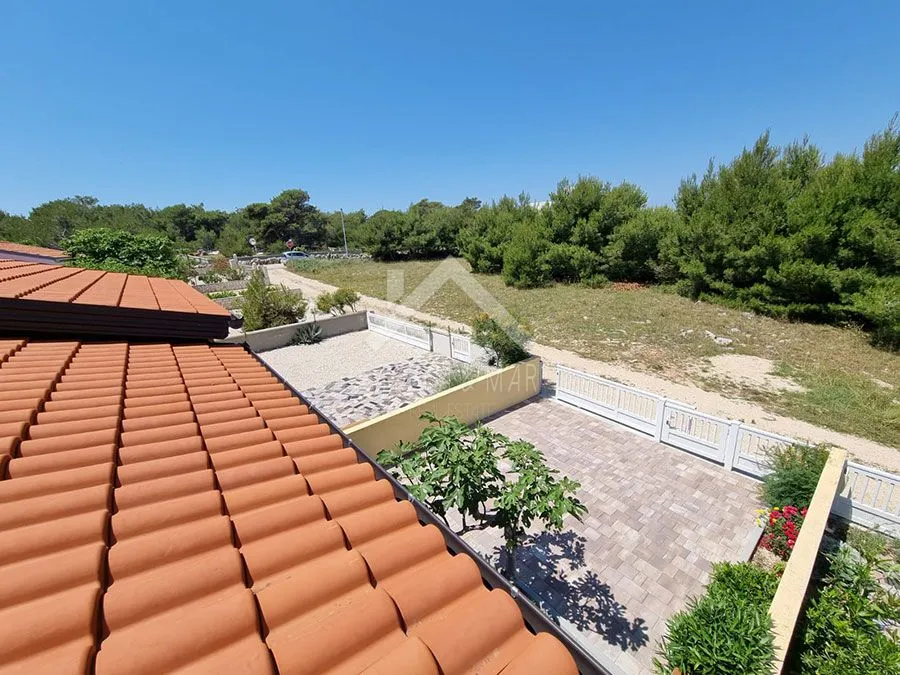apartman u nizu, pogled na more - vir - slika 13