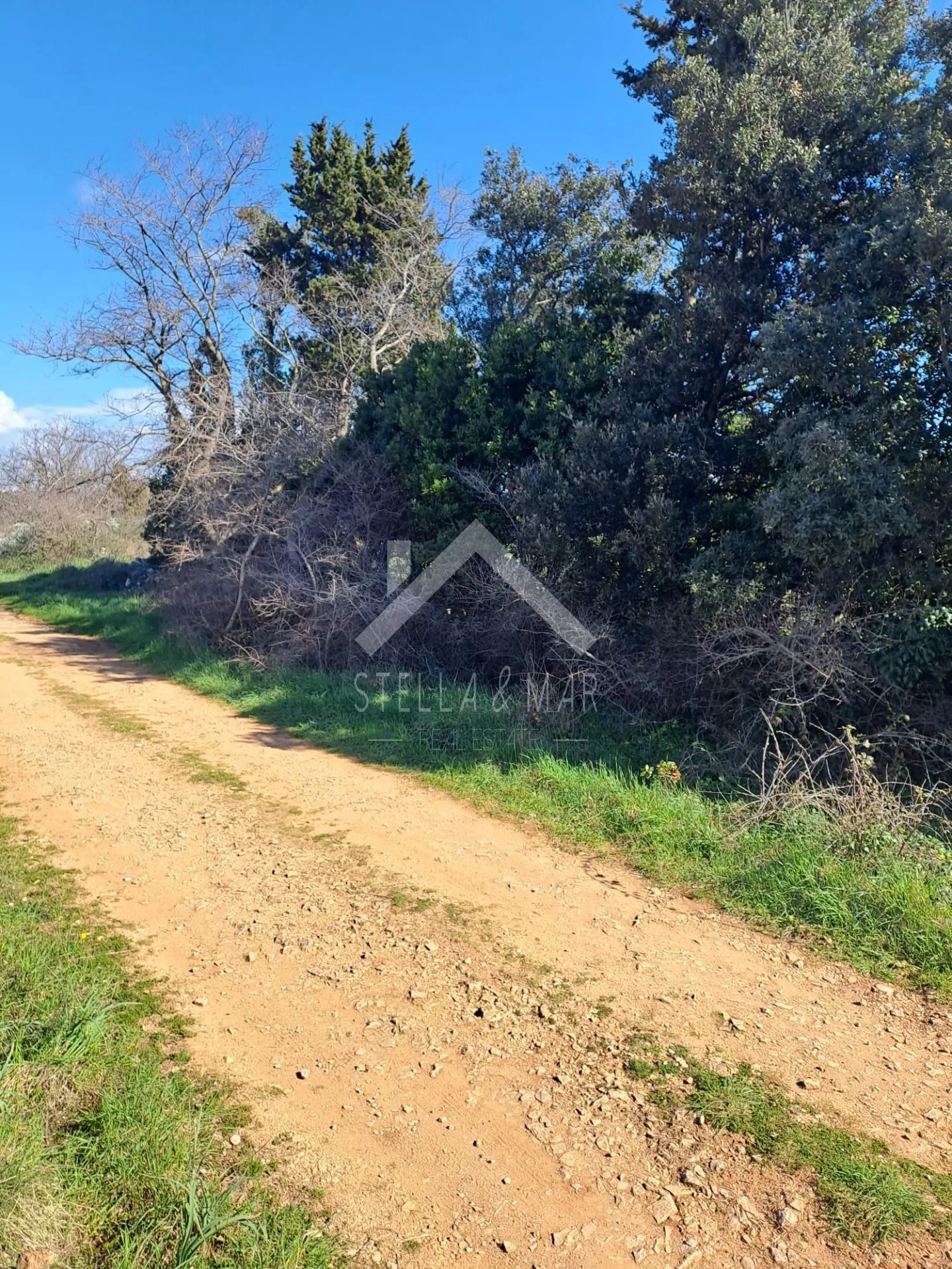 građevinsko zemljište 667m2 - zaton - slika 4