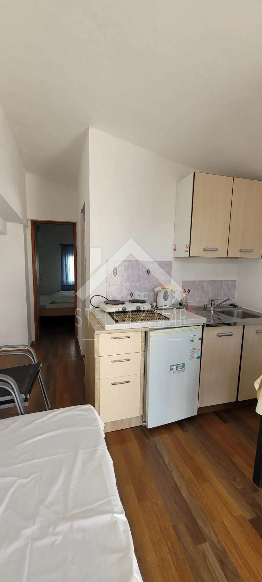 kuća sa 5 apartmana - vir - slika 12