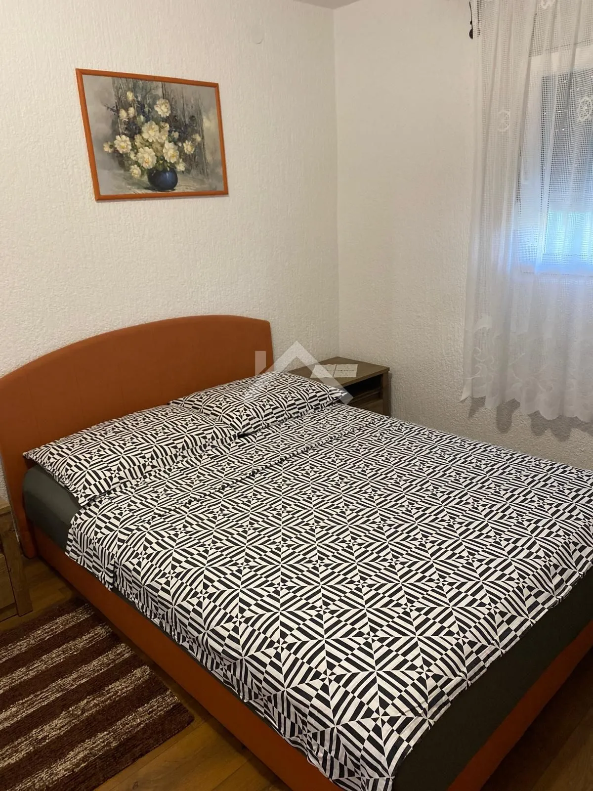kuća sa 4 apartmana, južna strana - vir - slika 23