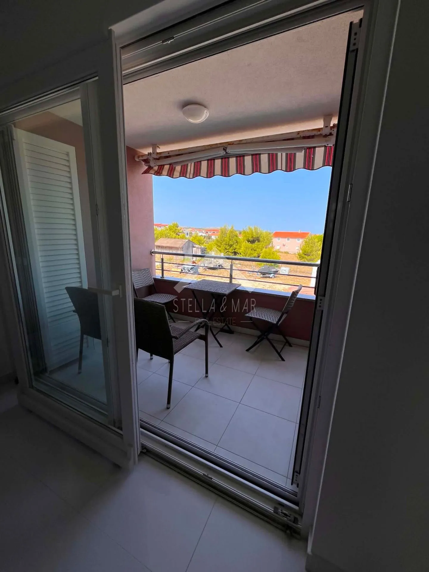 trosoban apartman, pogled na more - vir - slika 3