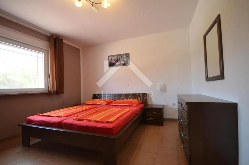 prekrasna kuća sa 4 apartmana i prostranim dvorištem - vir - slika 17
