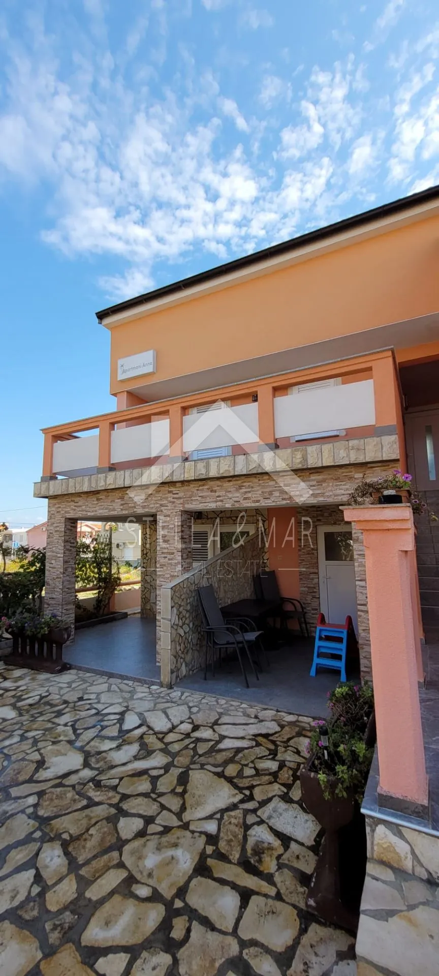 kuća sa 8 apartmana - vir - slika 13