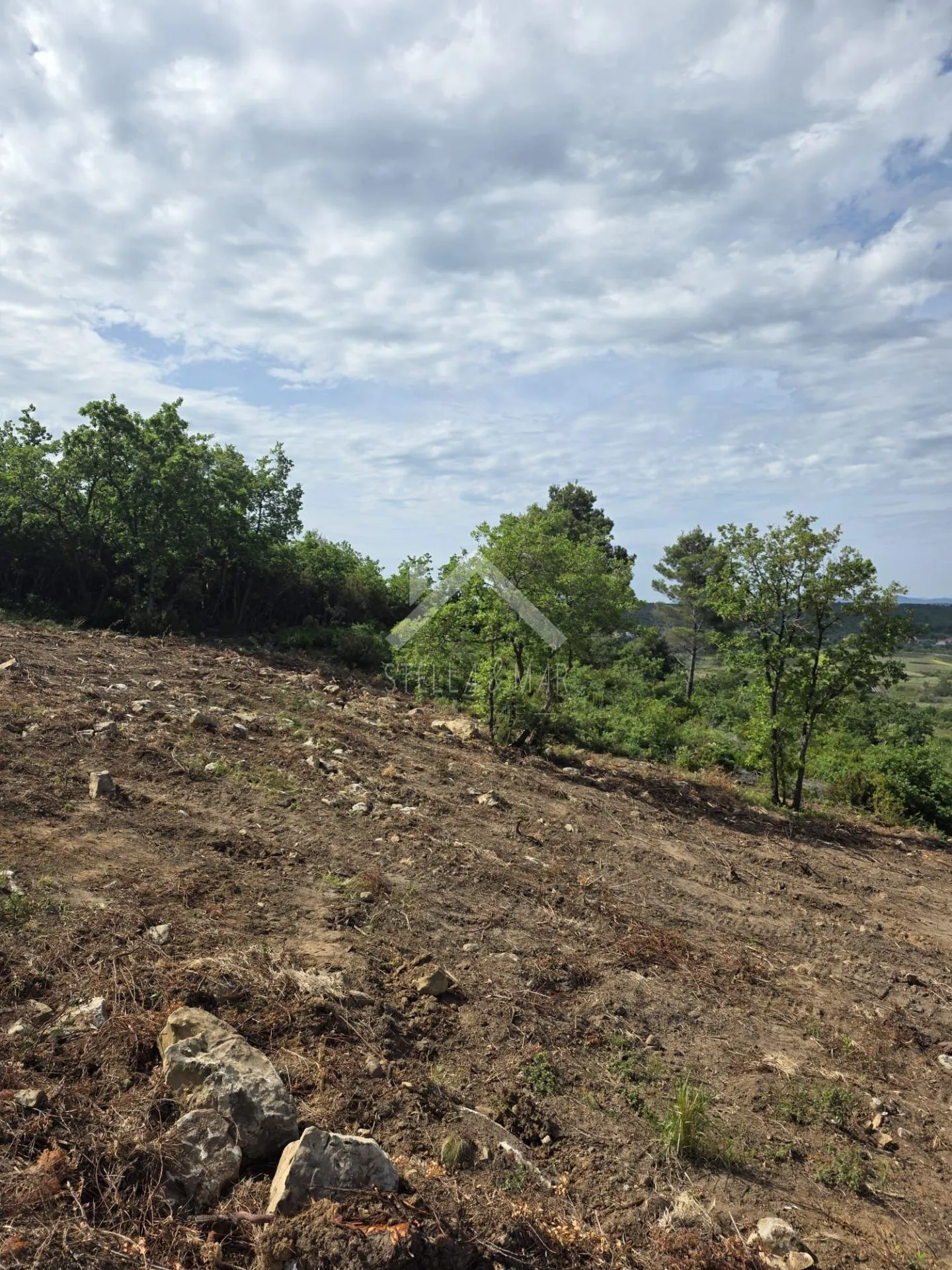 građevinsko zemljište sa pogledom na more - radovin - slika 2