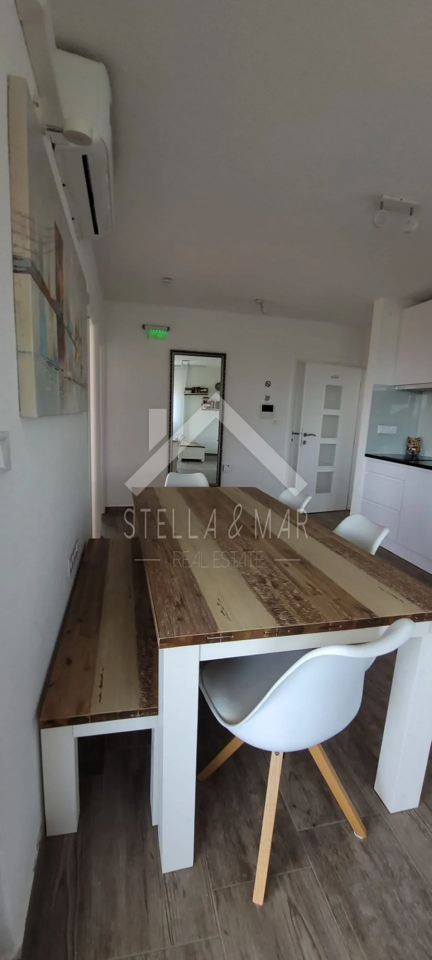 kuća sa 5 apartmana sa pogledom na more - vir - slika 23
