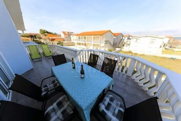 samostojeća kuća s 2 apartmana - vir **odlična prilika** - slika 12