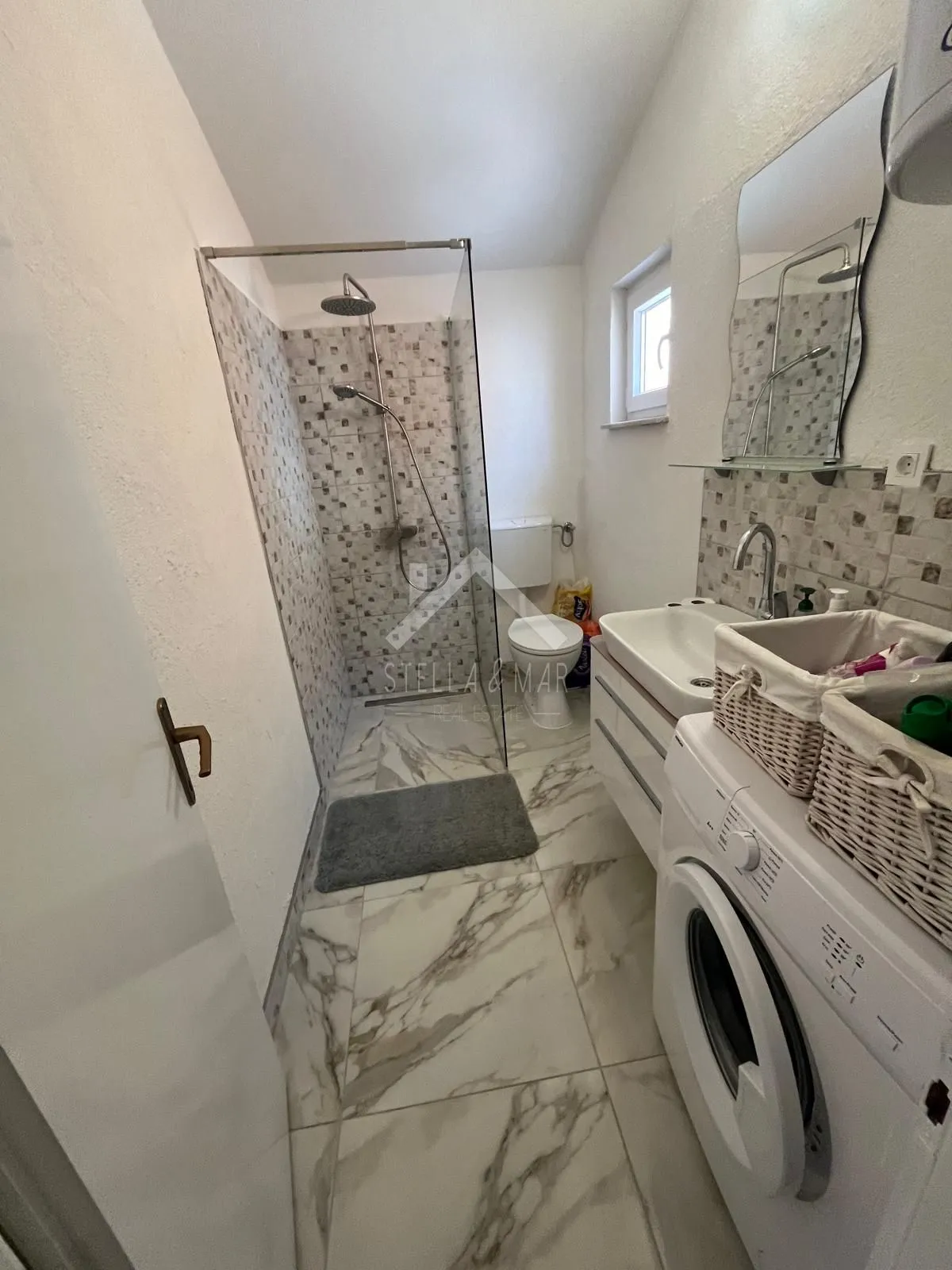 trosoban apartman sa velikom terasom 250m do mora - vir - slika 8