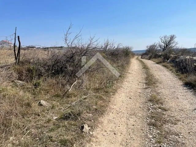 građevinsko zemljište - rtina - slika 6