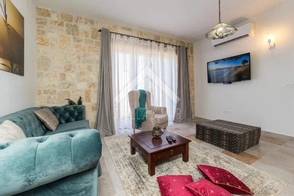 vila sa bazenom - zaton - slika 6