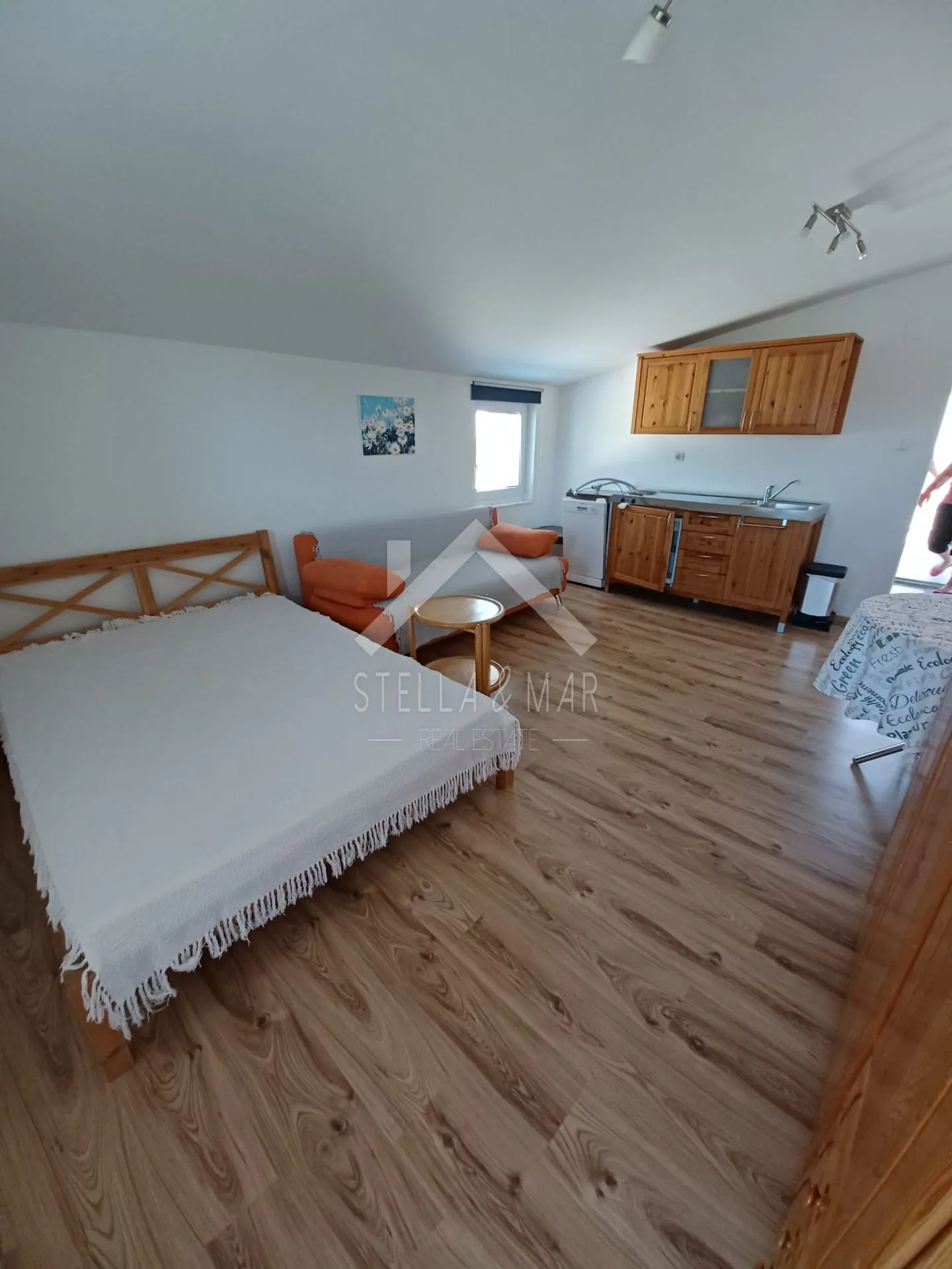 kuća sa tri apartmana - vir - slika 13