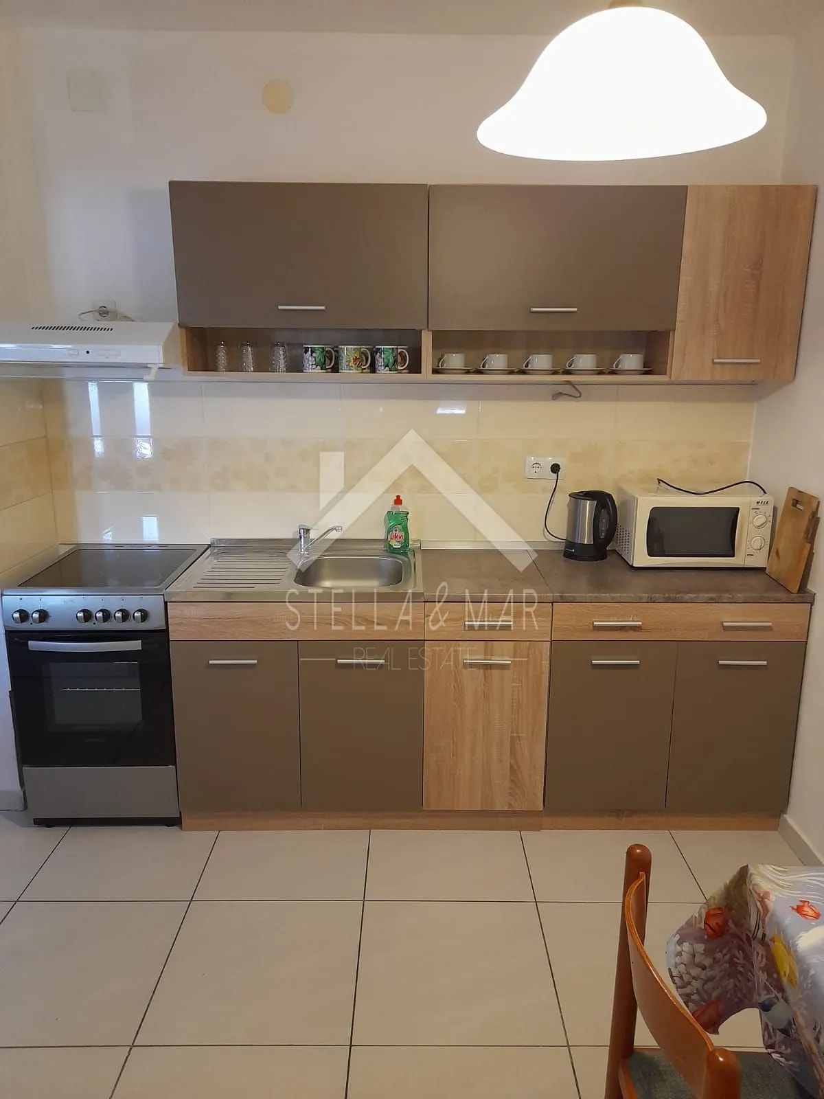 kuća sa 4 apartmana - vir - slika 9