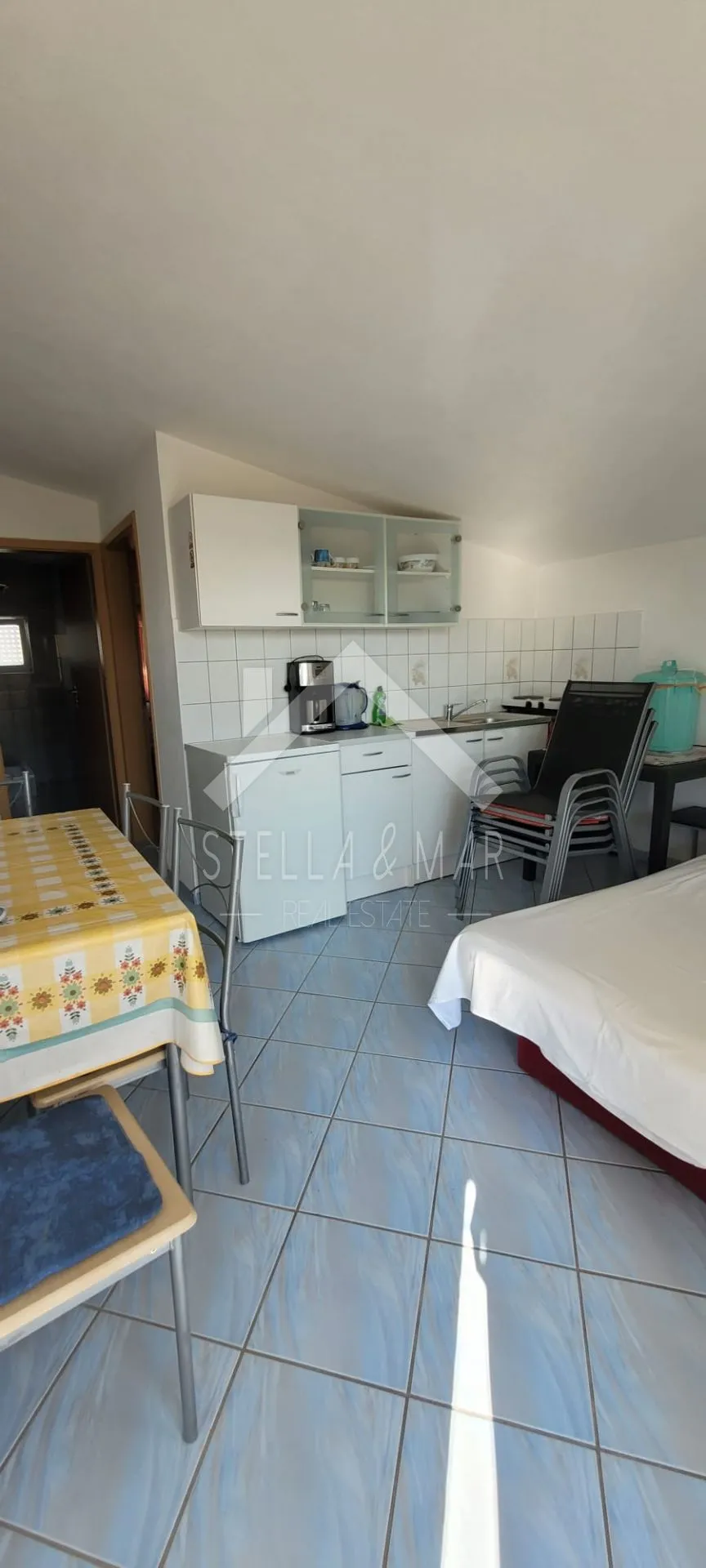 kuća sa 5 apartmana - vir - slika 22