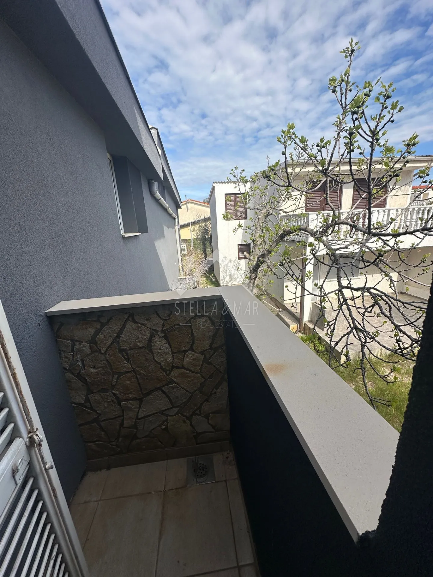 dvosobni apartman, južna strana - vir - slika 5