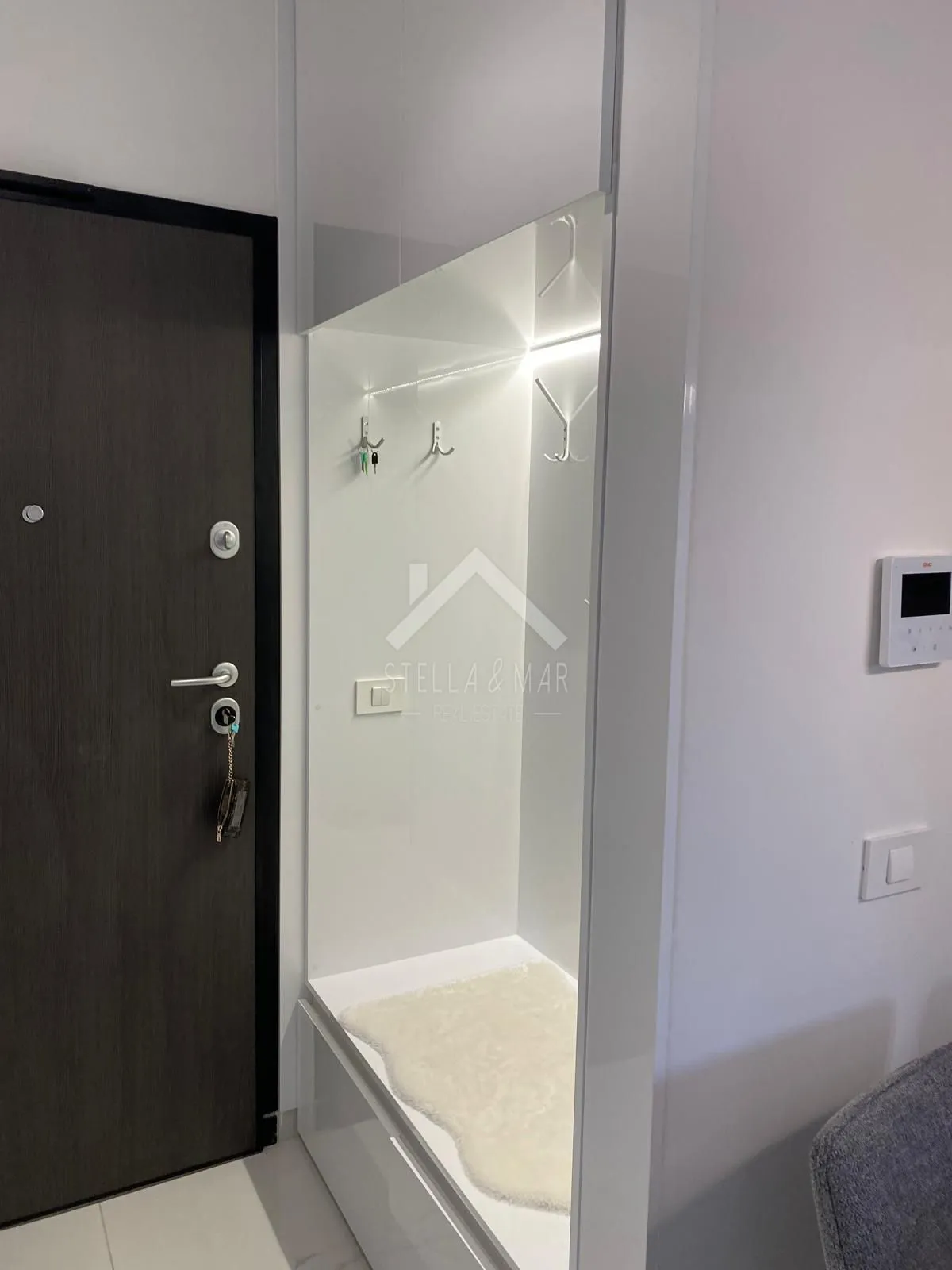 moderan dvosobni apartman sa vrtom - privlaka - slika 6