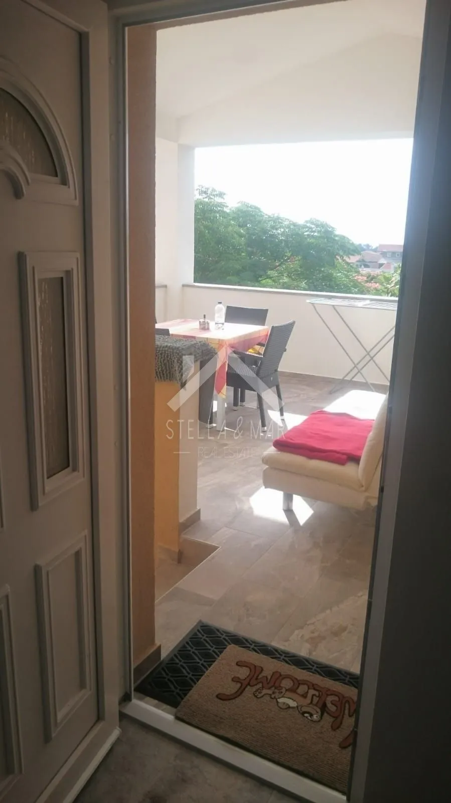 kuća sa tri stana, novogradnja - vir - slika 20