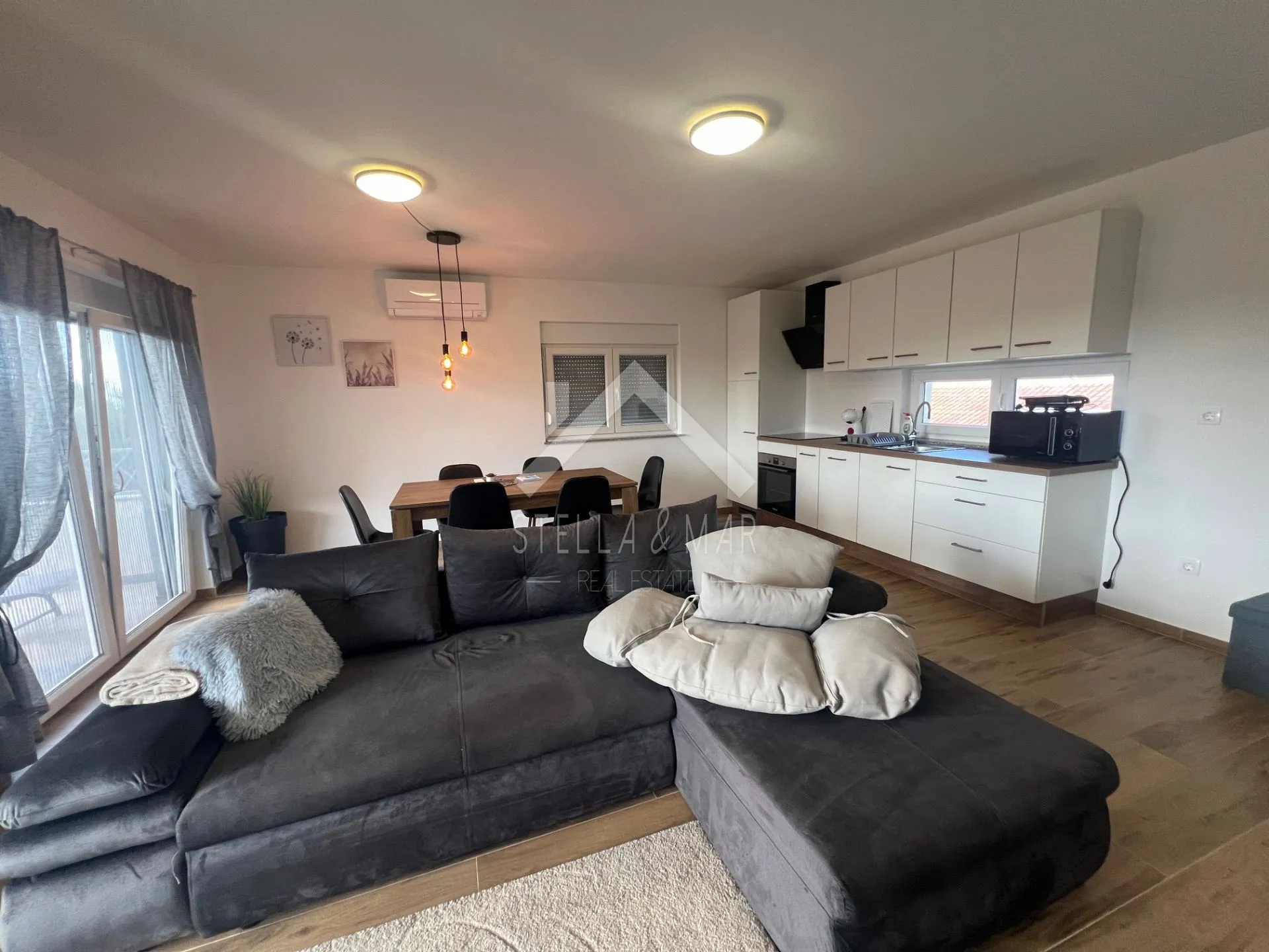 penthouse sa krovnom terasom - vir - slika 10