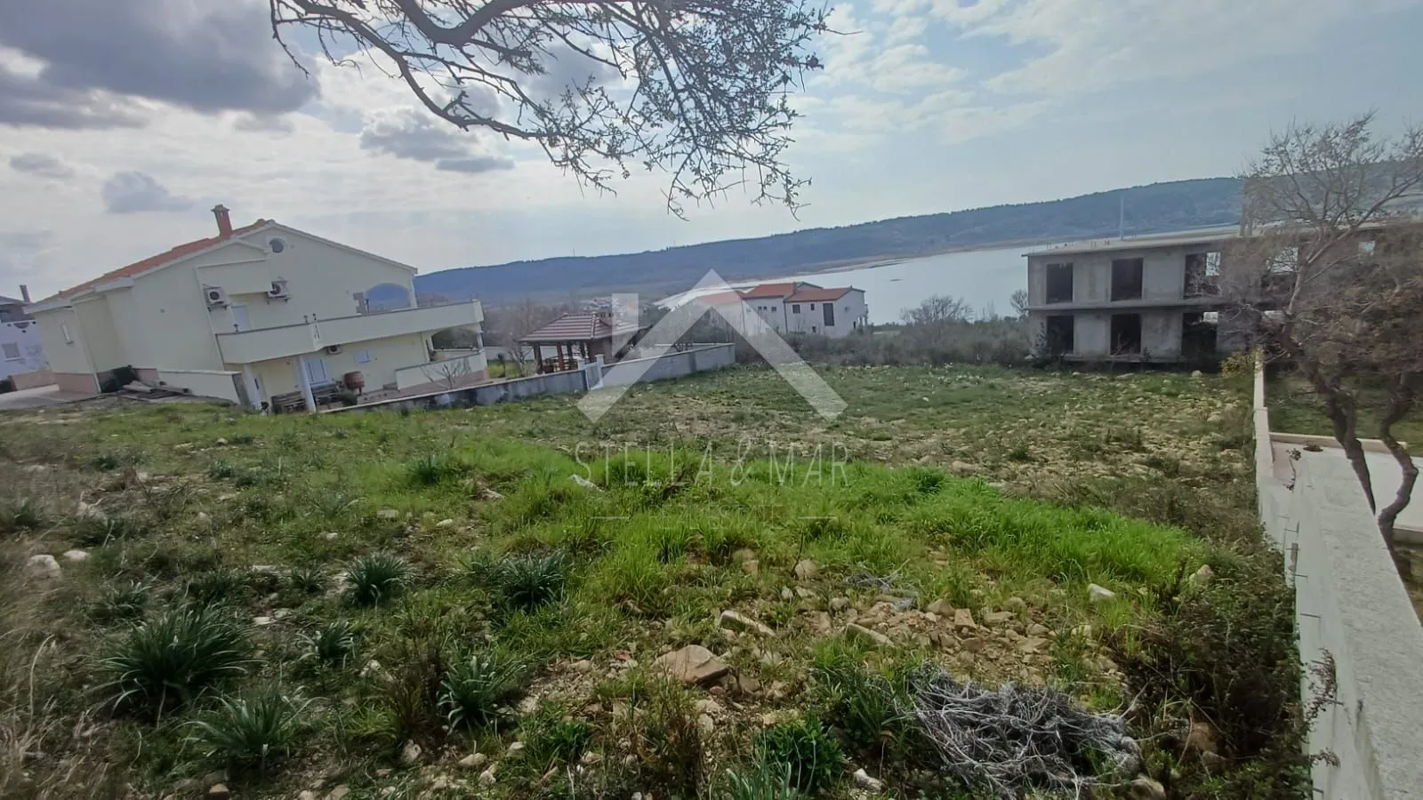 građevinsko zemljište rtina ( blizina mora ) - slika 2