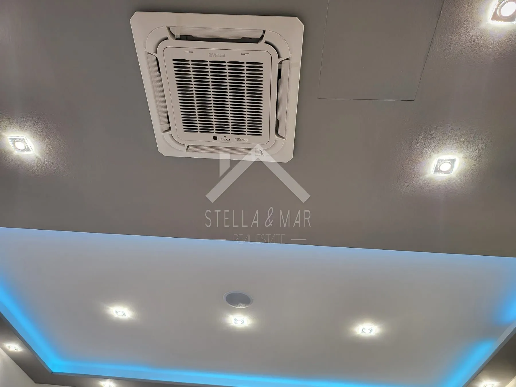 luksuzna villa sa bazenom u centru - vir - slika 52