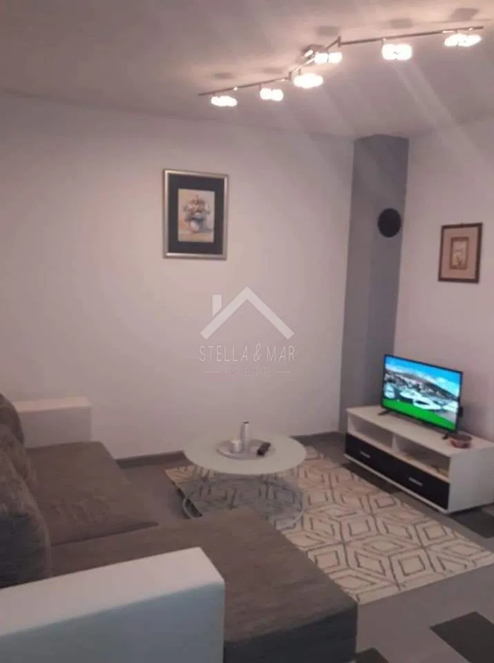kuća sa 4 apartmana i krovnom terasom - vir - slika 6