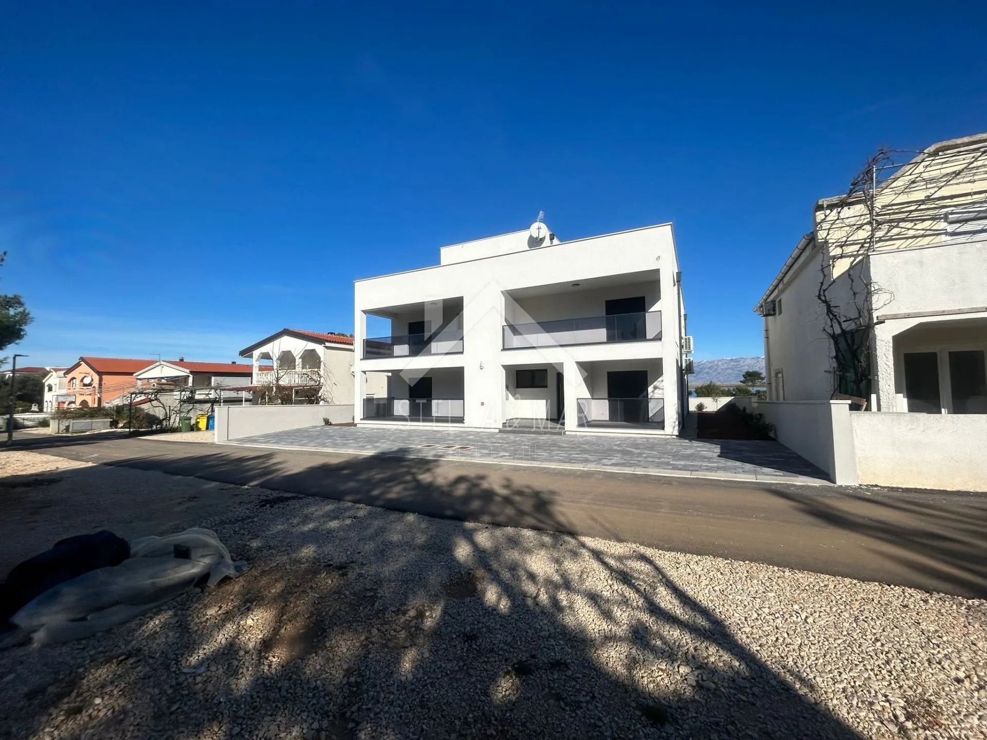 trosoban apartman sa pogledom na more - vir - slika 3