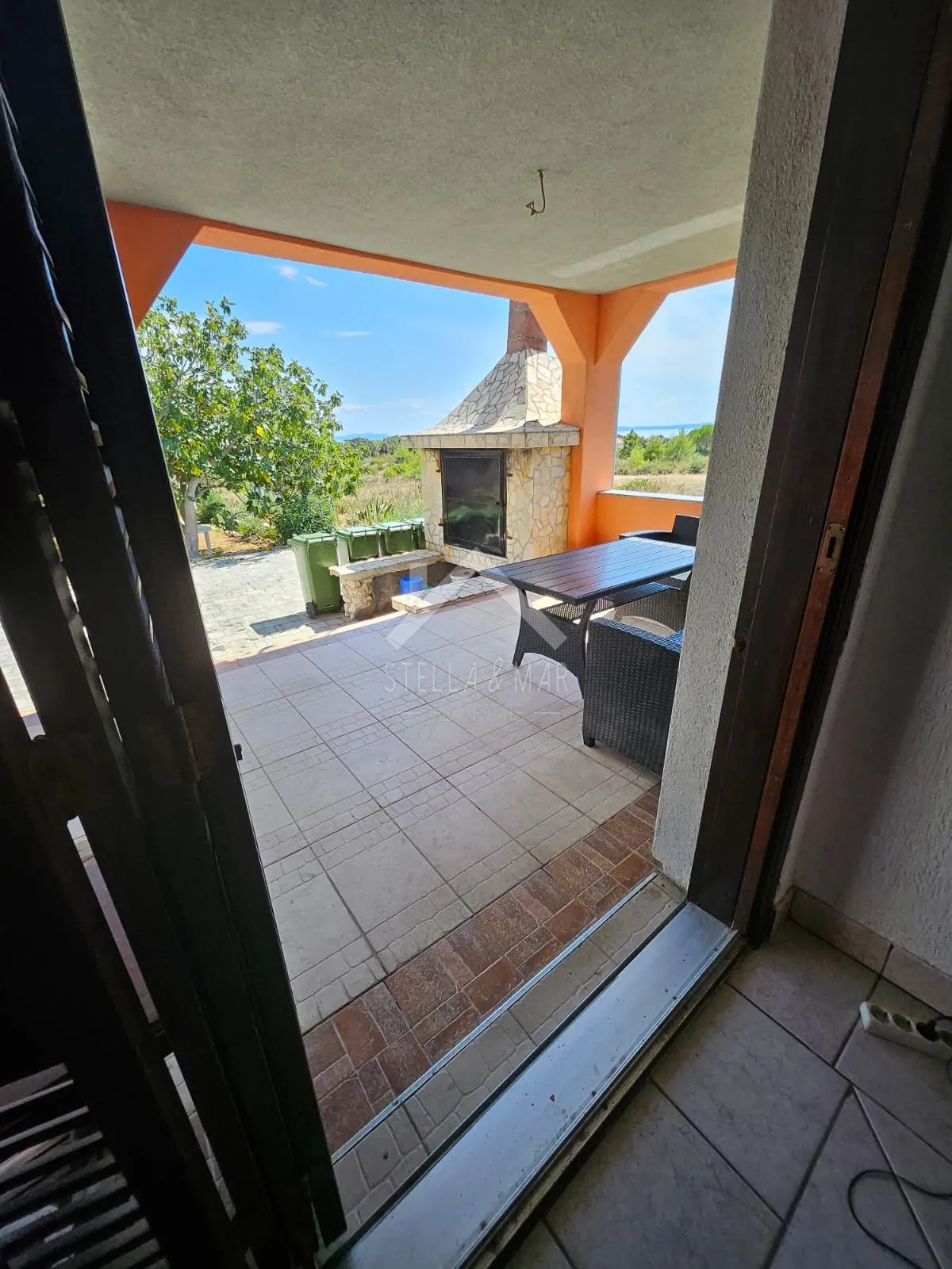 apartman 2 spavaće sobe, terasa 20m2, pogled - vir - slika 13