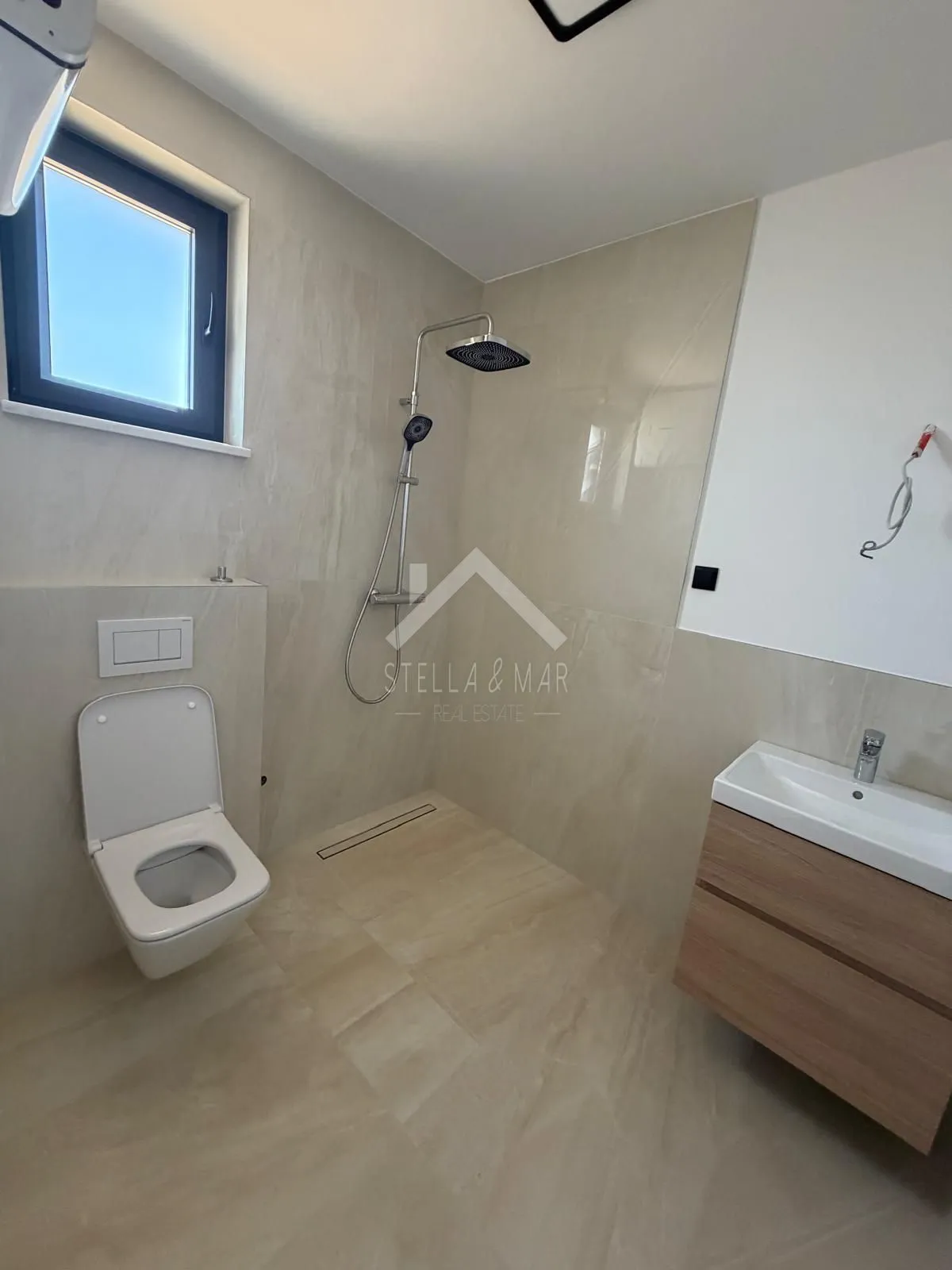 trosobni apartman pored plaže - vir - slika 5