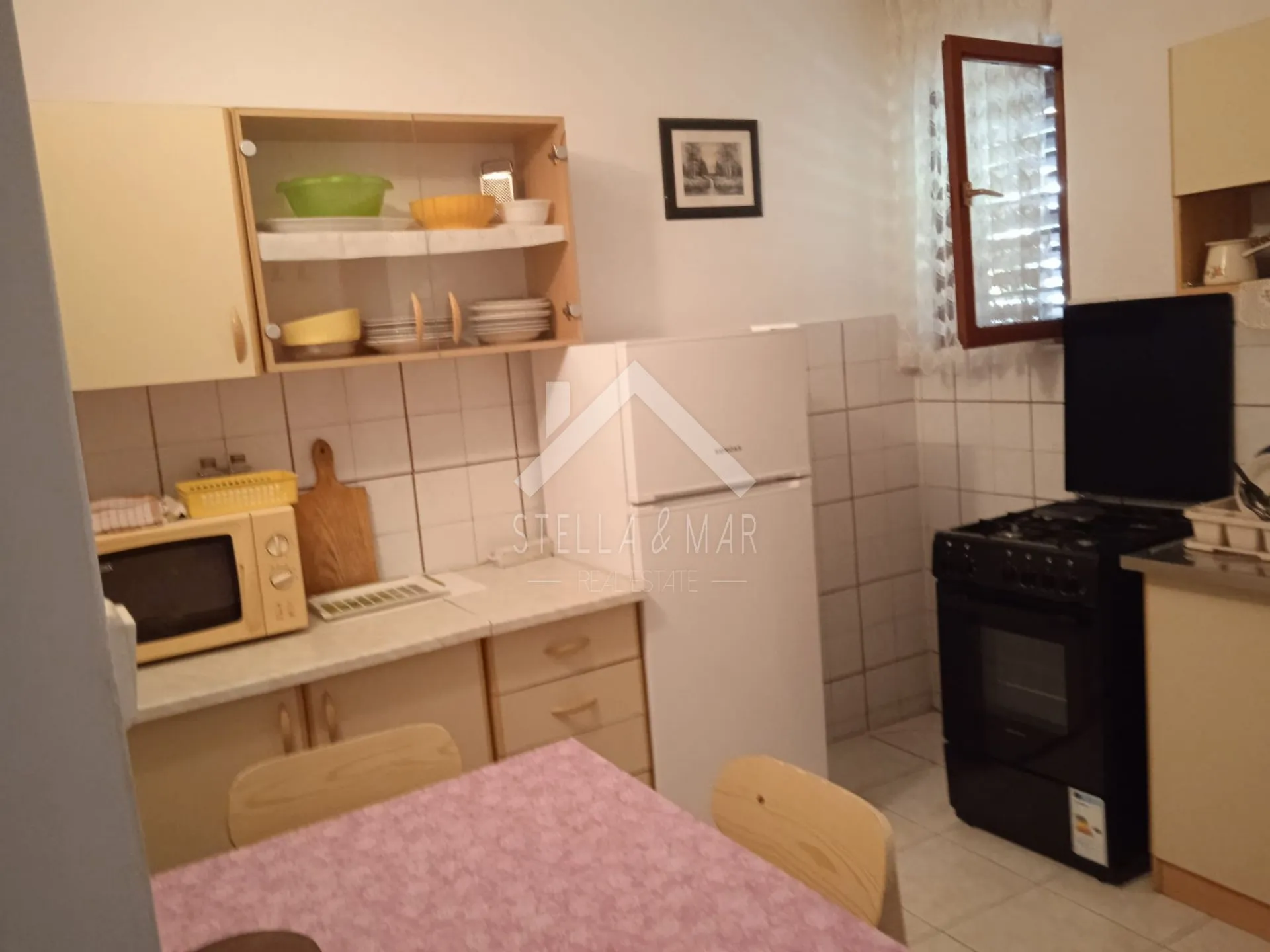 kuća sa 4 apartmana 80m od mora - slika 8