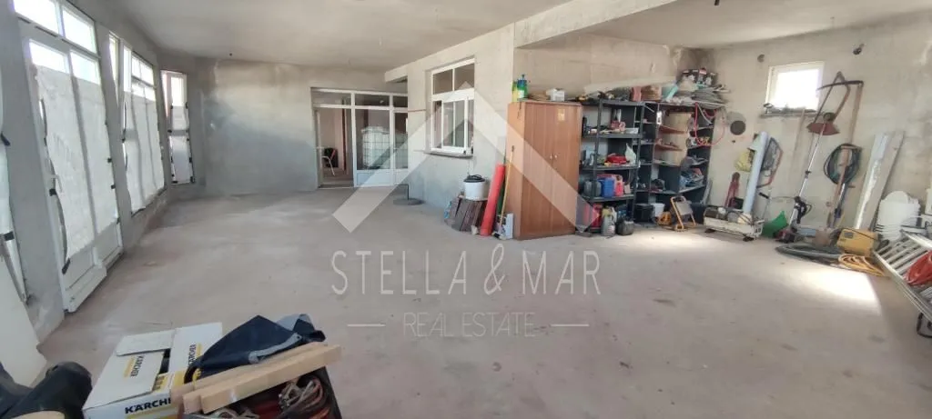 stambeno poslovni objekt sa 7 apartmana - vir - slika 30
