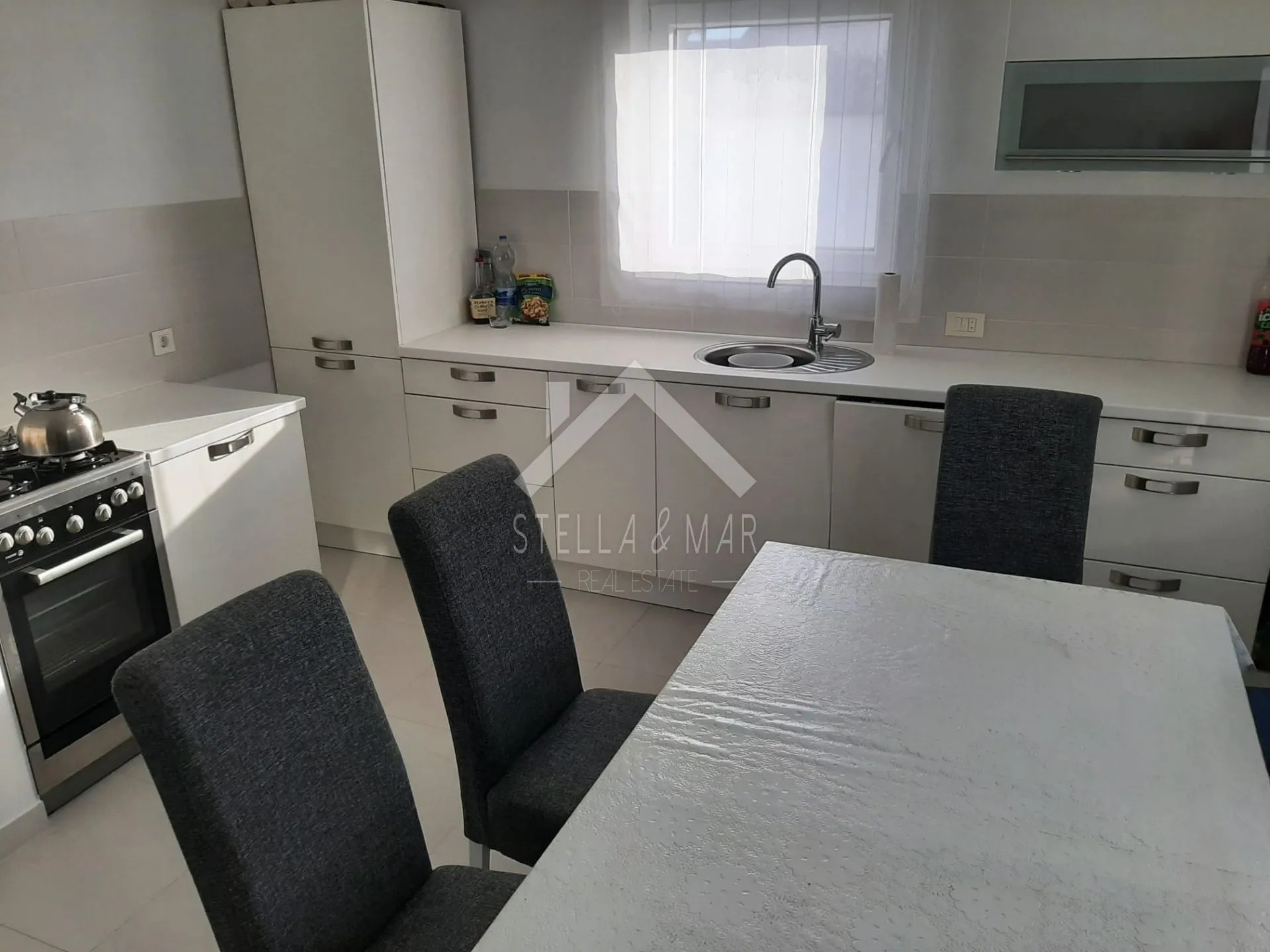 penthouse drugi red od mora - vir - slika 10