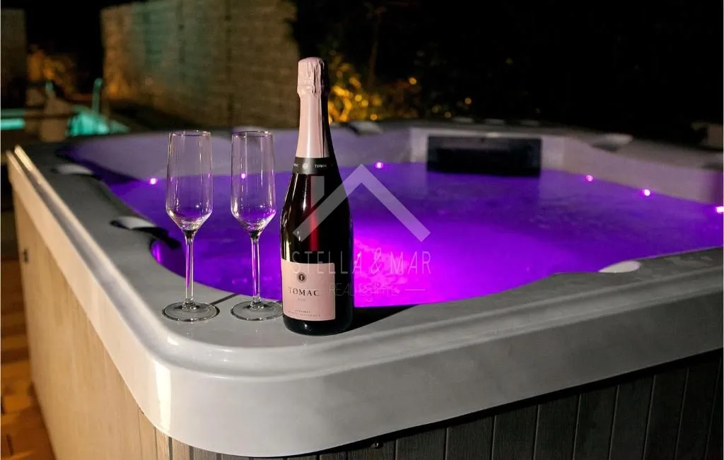 predivna villa sa bazenom i jacuzzijem - zaton, nin - slika 50