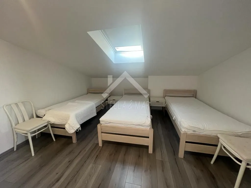 trosobni apartman sa pogledom na more - vir - slika 12