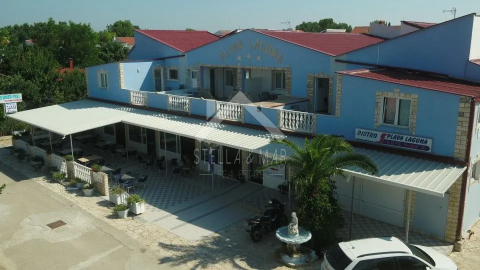 prilika!! hotel sa bazenom, 200m od mora - sabunike - slika 3