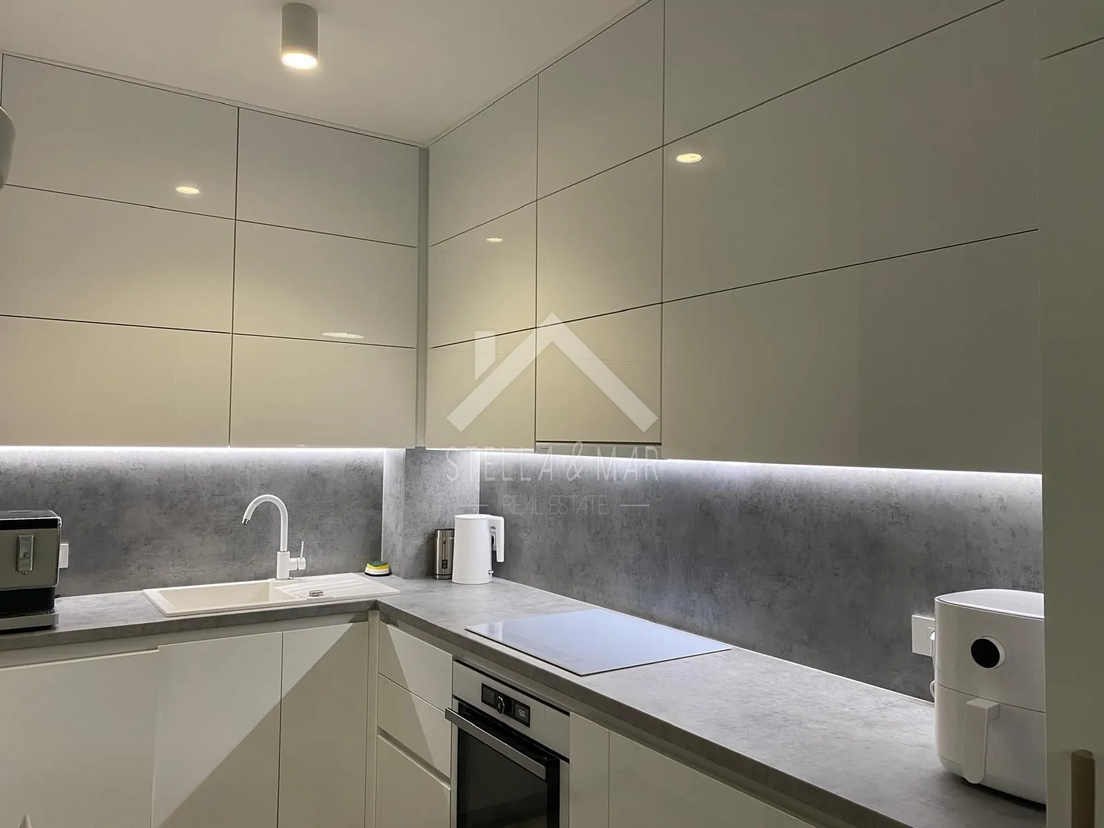 moderan dvosobni apartman sa vrtom - privlaka - slika 2
