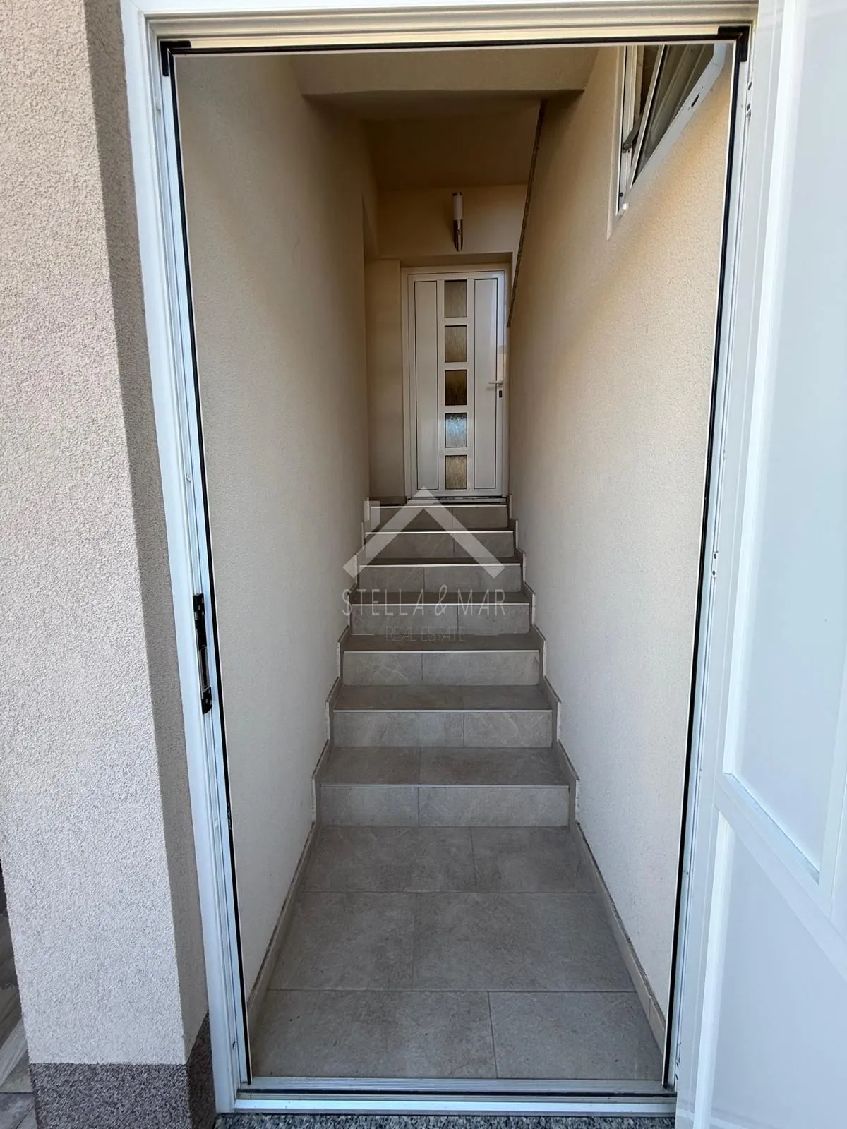 kuća sa 5 apartmana, miran predio - vir - slika 6