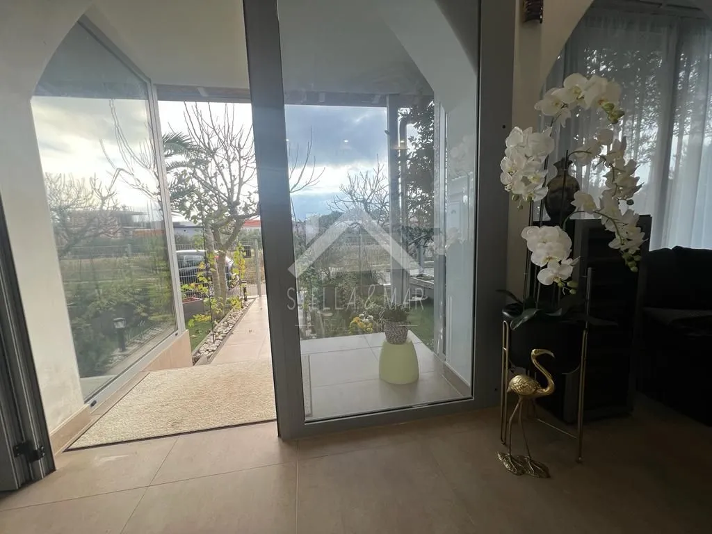 kuća sa 4 apartmana sa pogledom na more - vir - slika 12