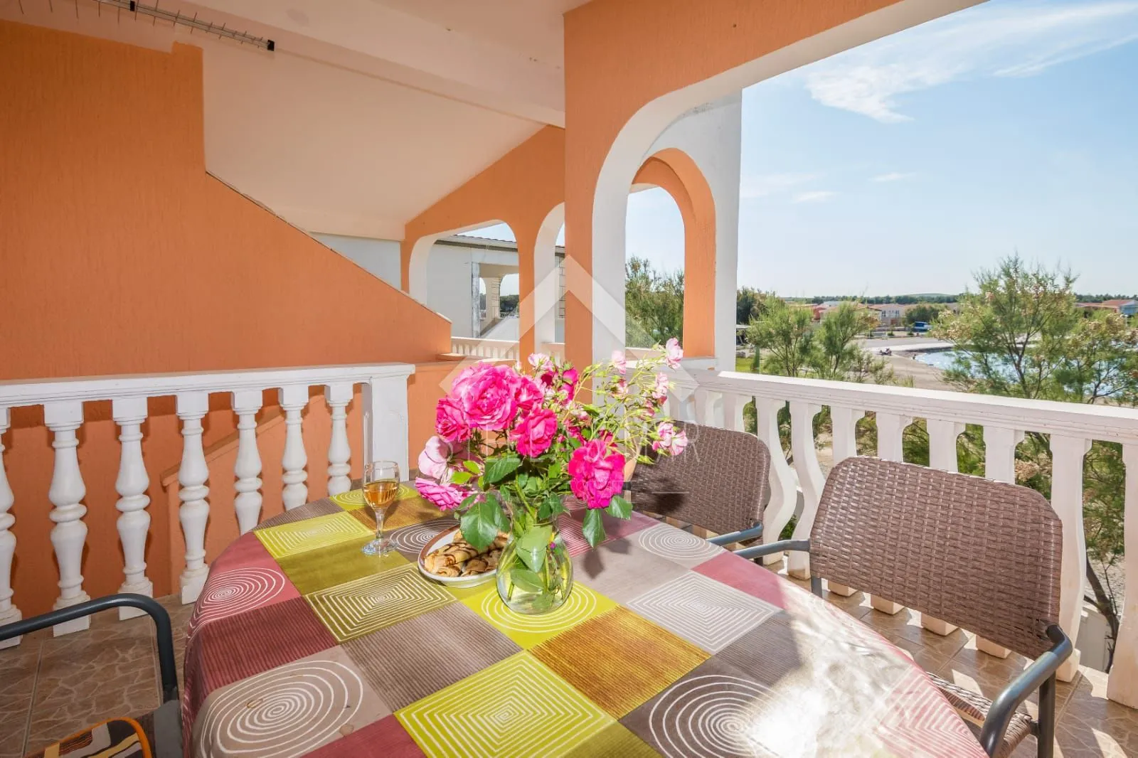 apartmanska kuća prvi red do mora - vir - slika 22