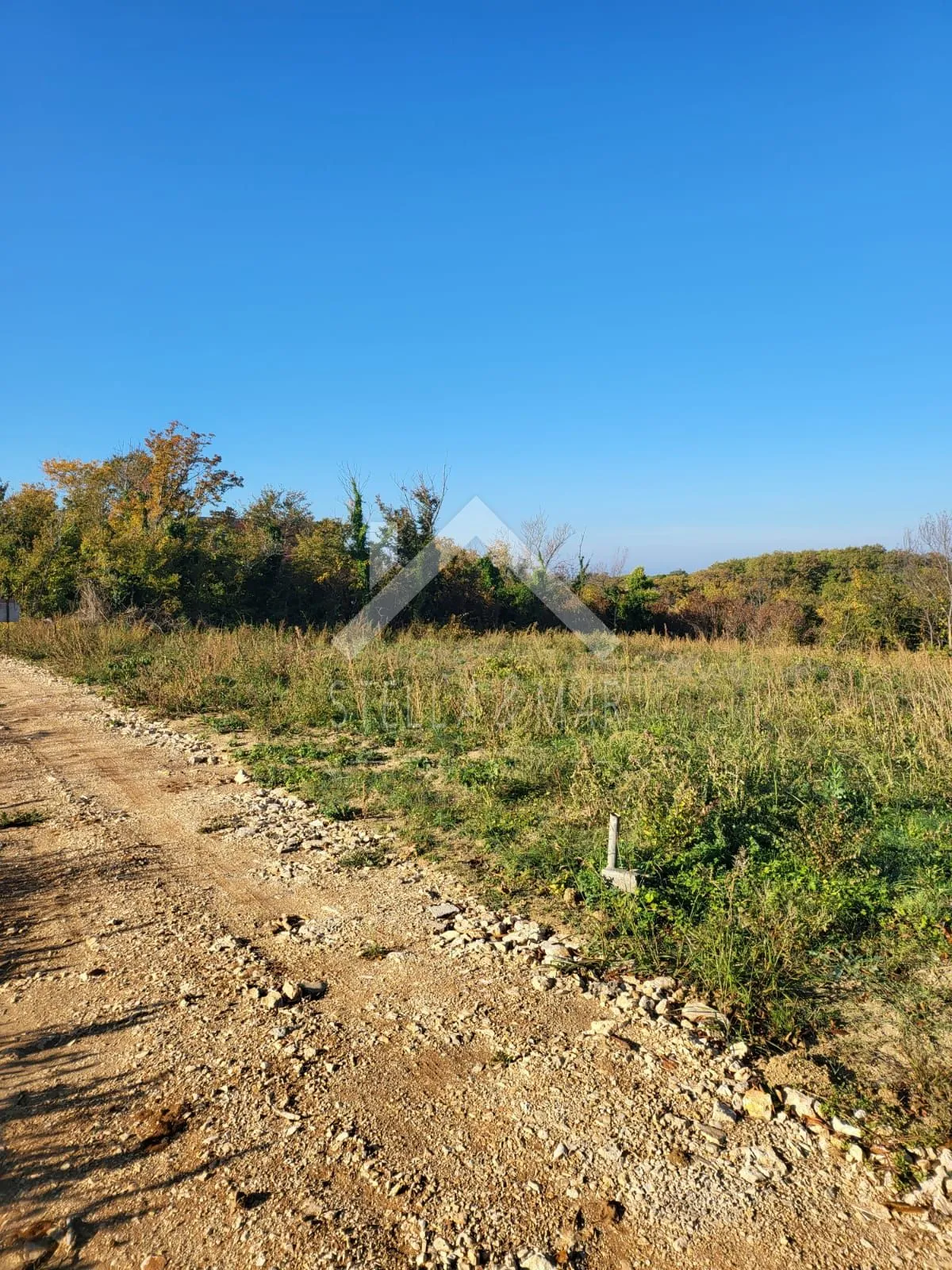 građevinsko zemljište - top lokacija - slika 2