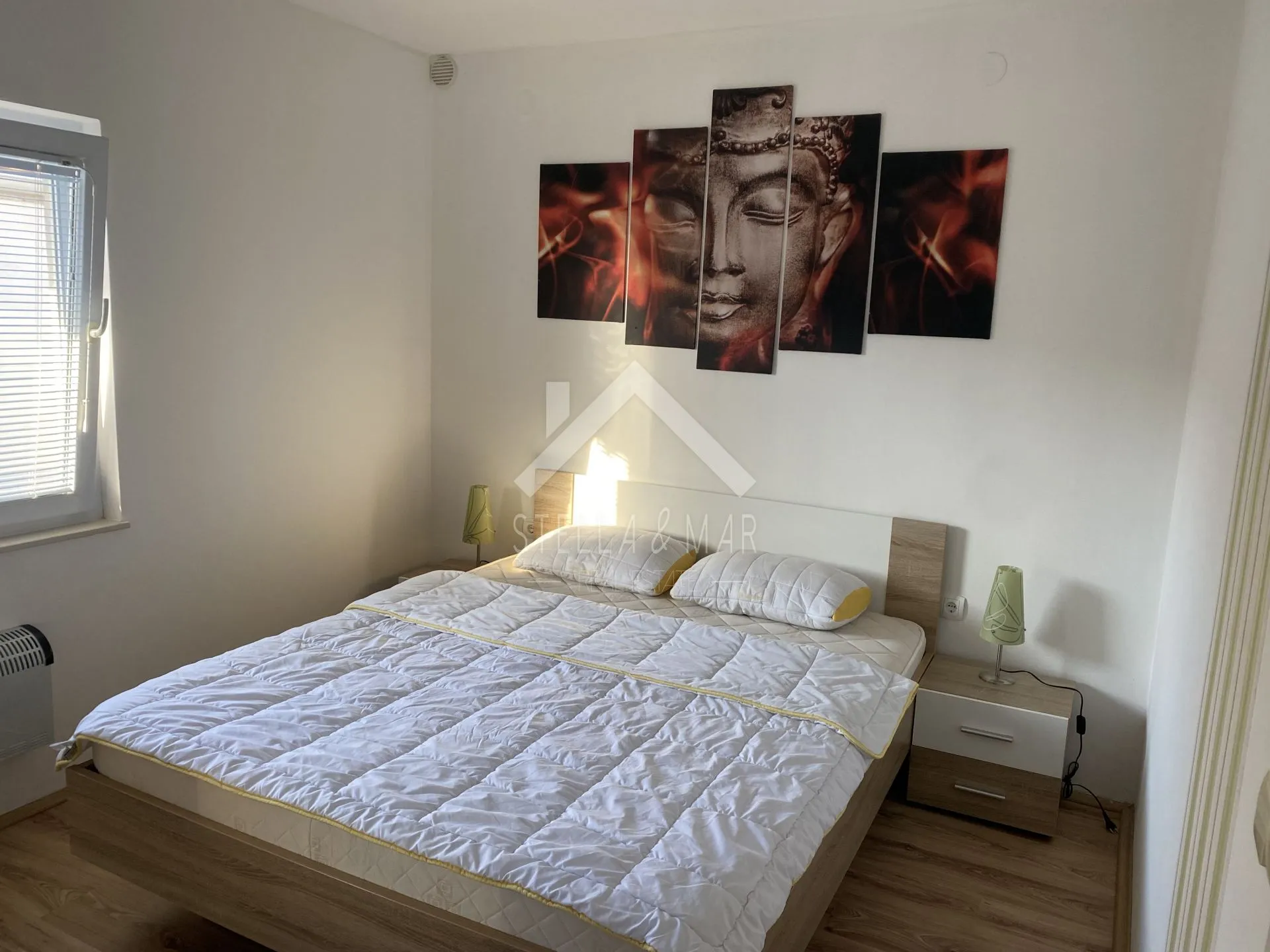 prizemlje kuće sa dvorištem - vir - slika 10