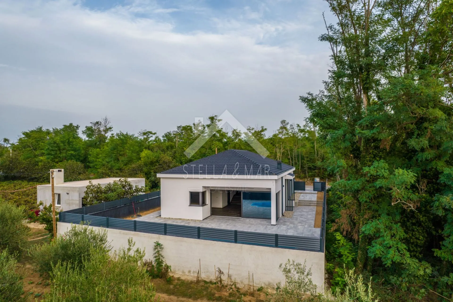 prekrasna villa sa bazenom - privlaka - slika 16