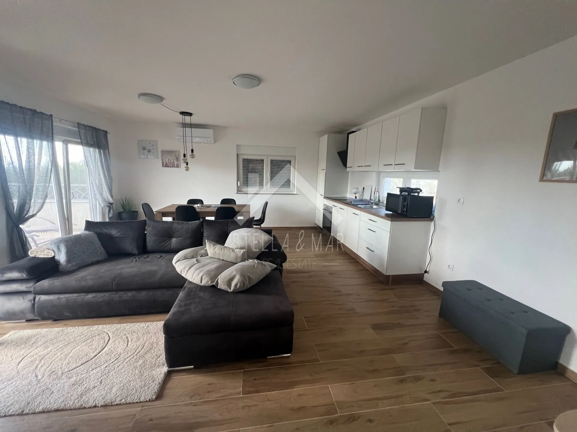 penthouse sa krovnom terasom - vir - slika 12