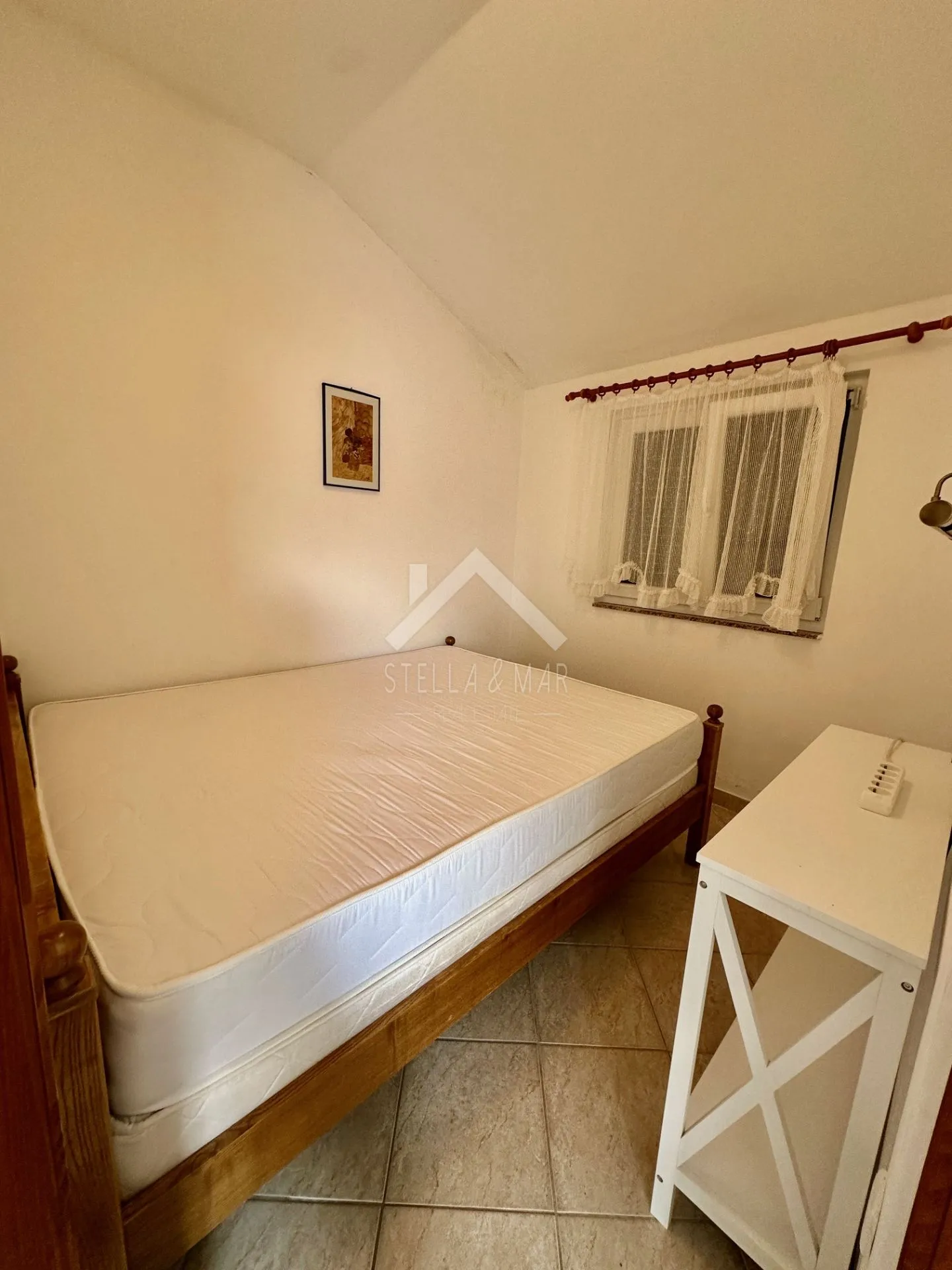 jednosobni apartman sa garažom, blizina mora - vir - slika 7