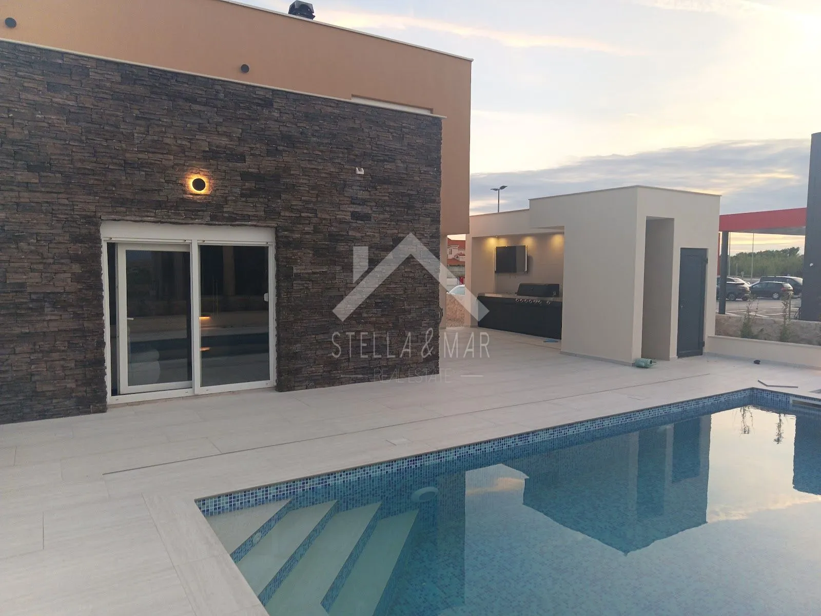 villa sa bazenom, pogled na more - privlaka - slika 13