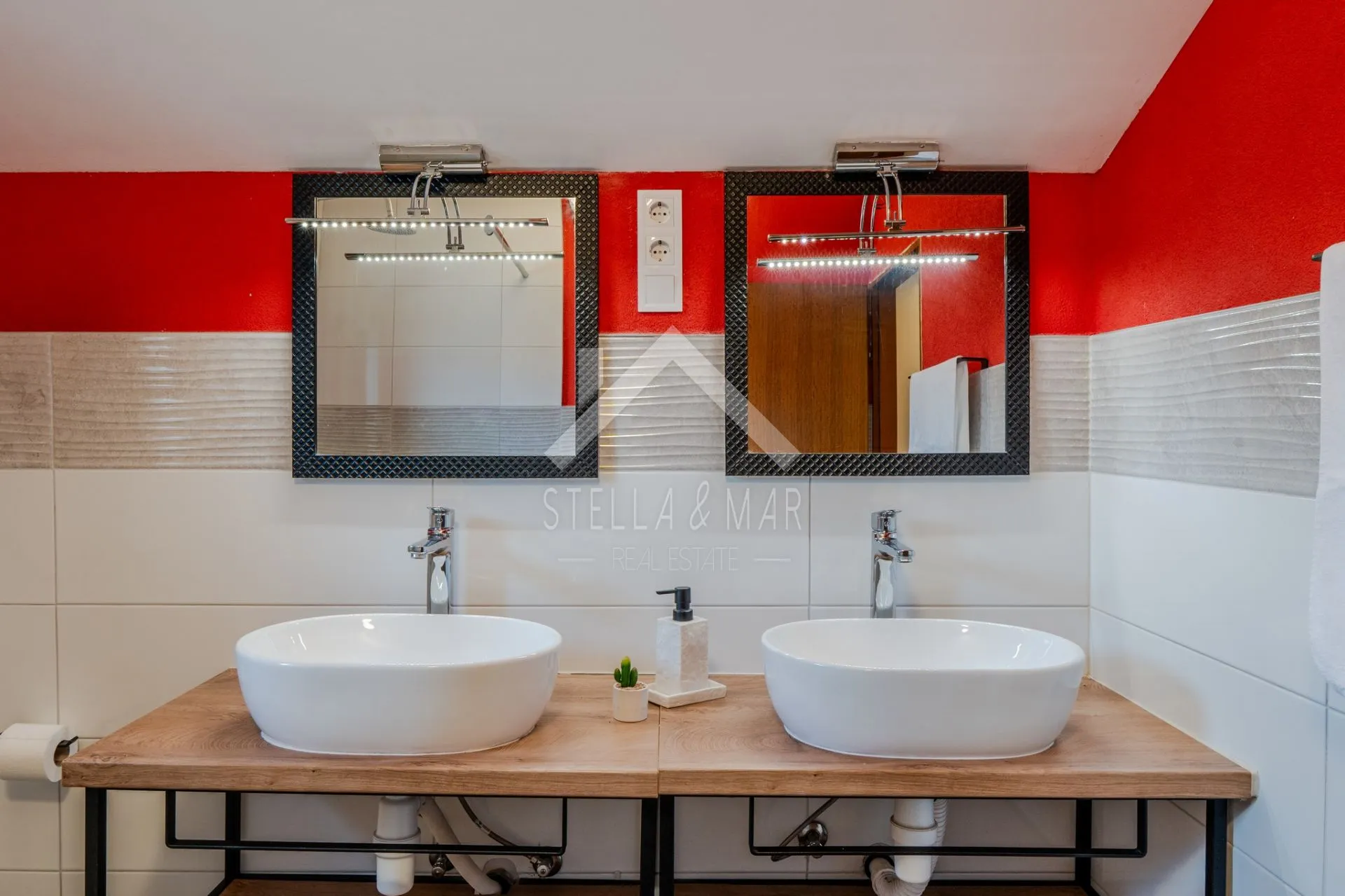 prekrasan apartman sa pogledom na more - novalja - slika 22