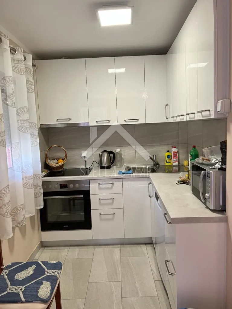 kuća sa dva apartmana - vir - slika 9
