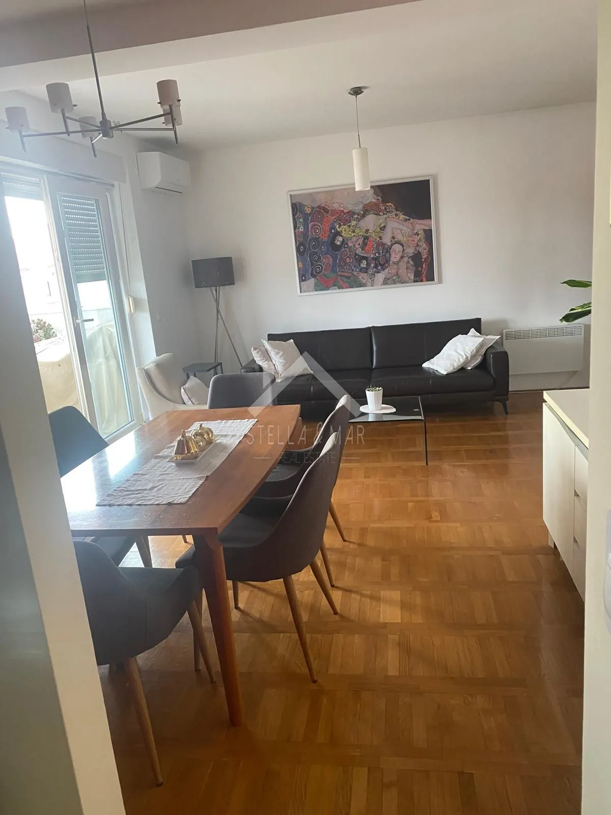 stan sa tri spavaće sobe, namješten, pogled - petrići, zadar - slika 3