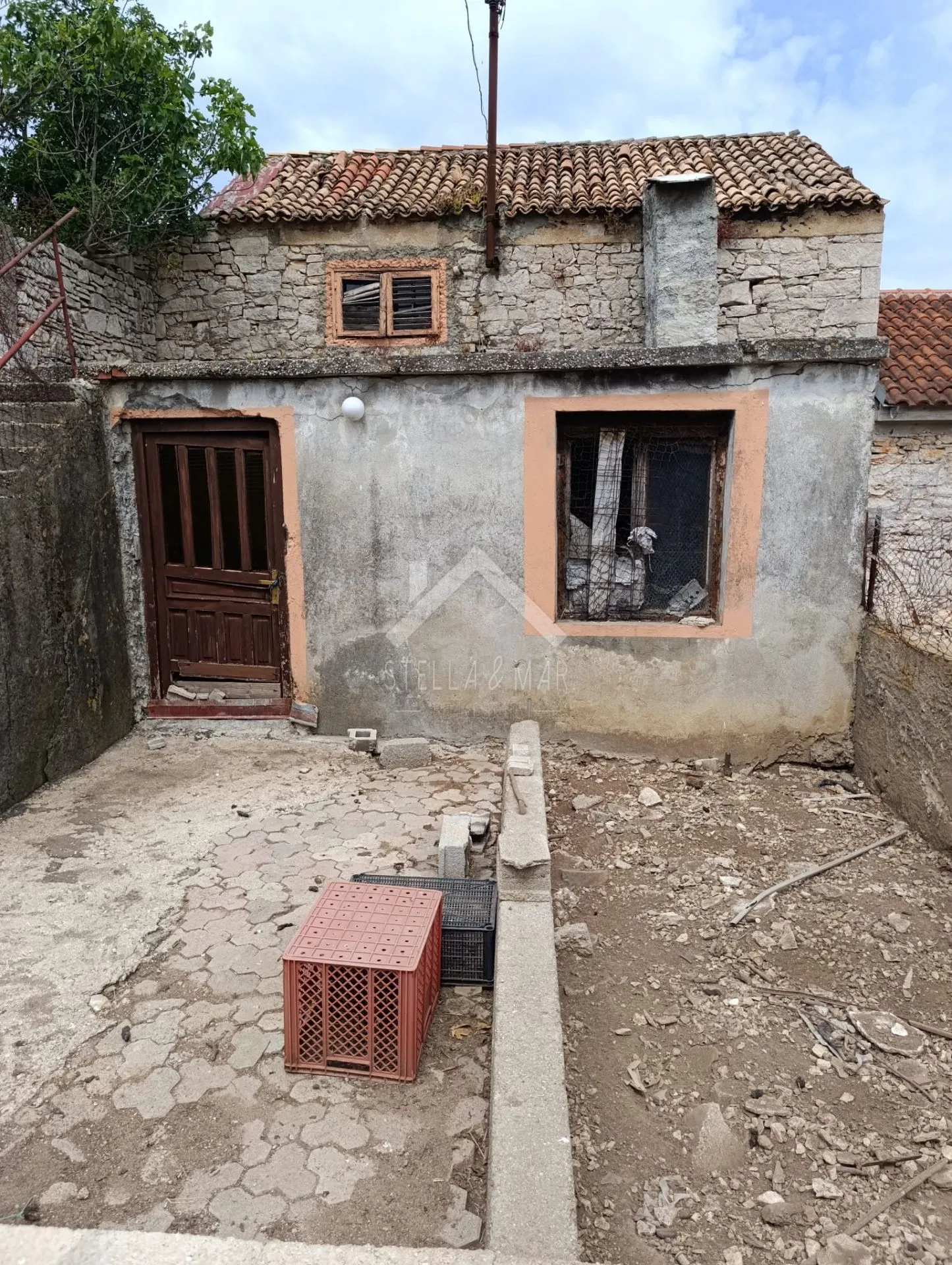 stara kuća za adaptaciju - ninski stanovi, nin - slika 2