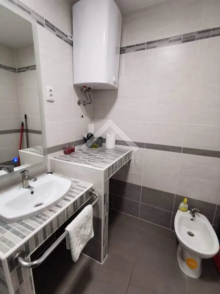 kuća sa 3 stana, blizina sadržaja - vir - slika 20