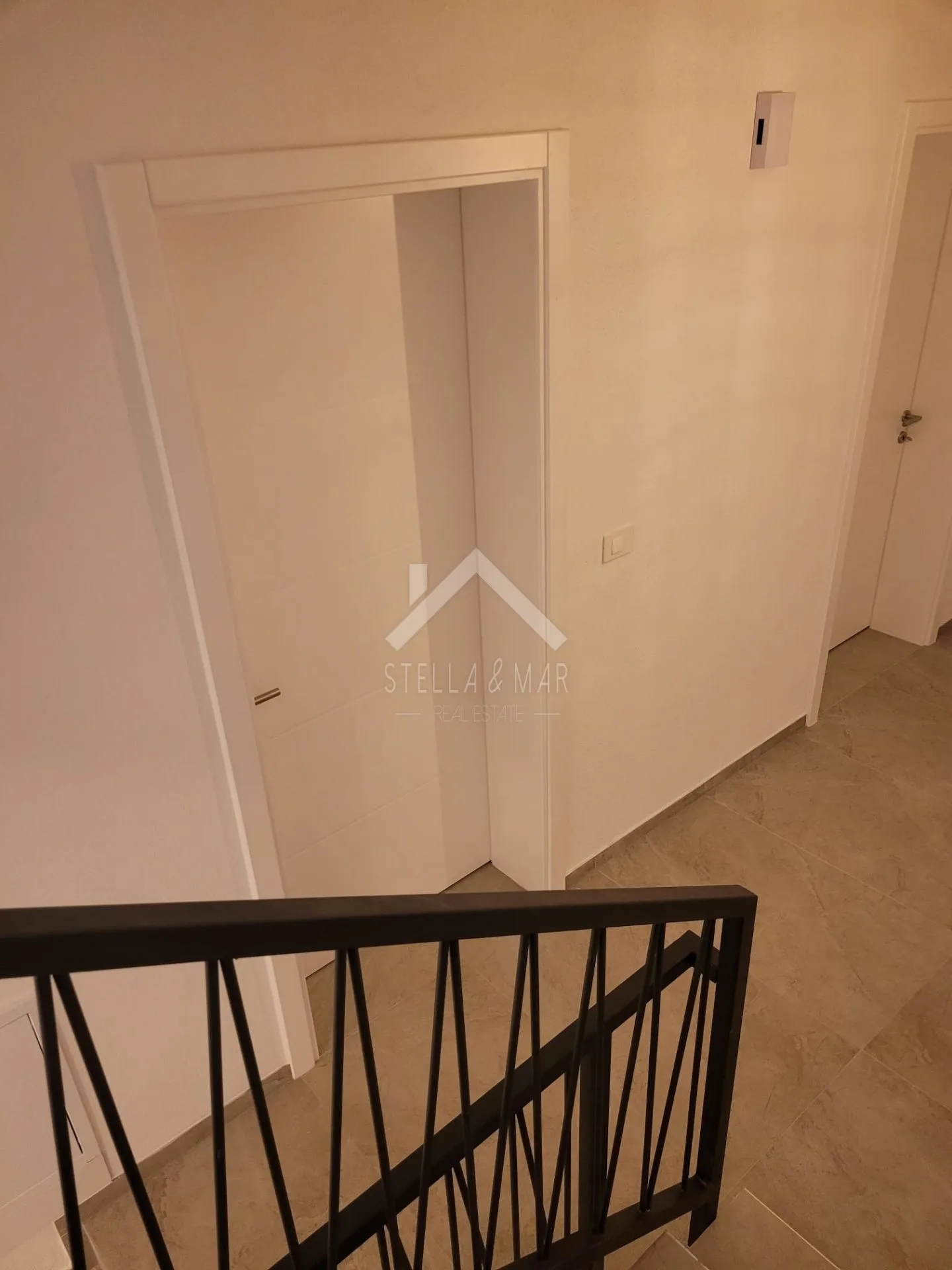 top ponuda dvojna villa sa bazenom - vir - slika 13