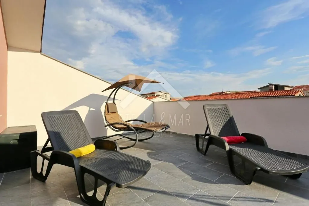 apartmanska kuća, novouređena, pogled na more - vir - slika 34